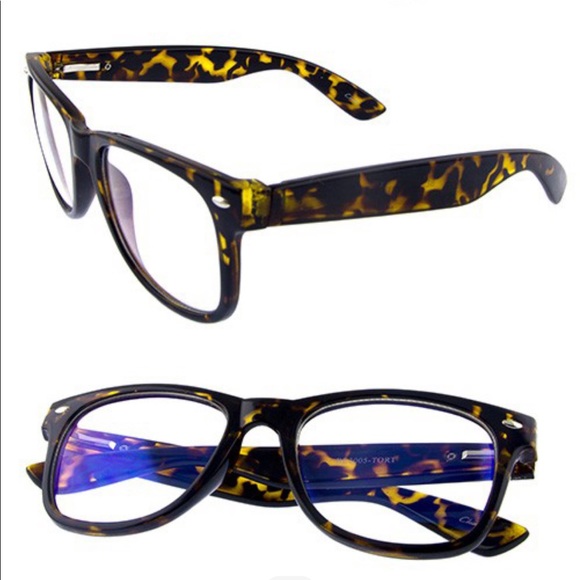 Blue Light Blocking Glasses- Tortoise - Picture 8 of 8